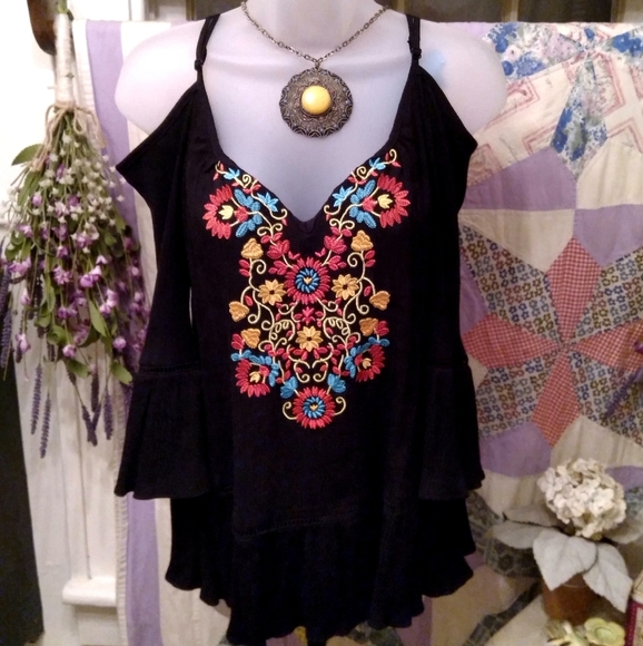 BCX Cold Shoulder Bell Sleeve top w/embroidery